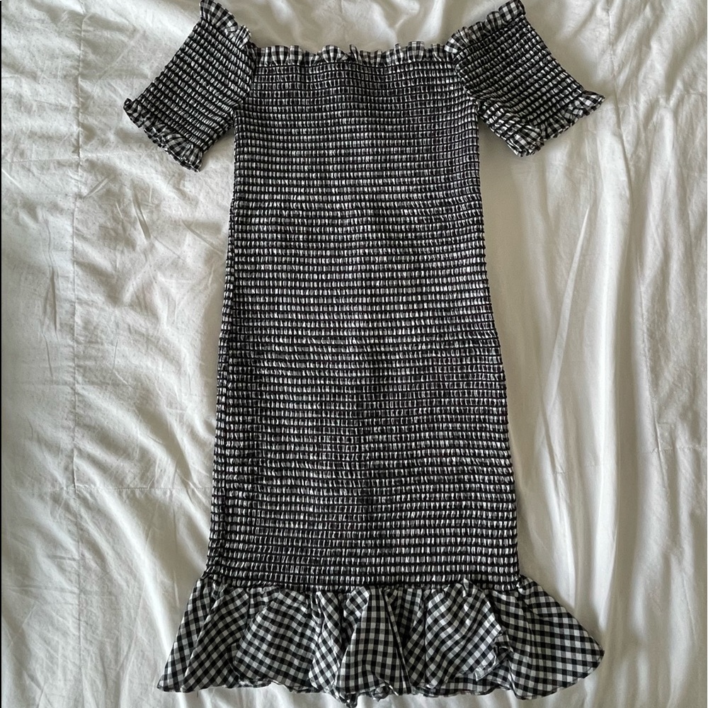 NWOT Wayf black and white smocked gingham print dress - never worn - sz small